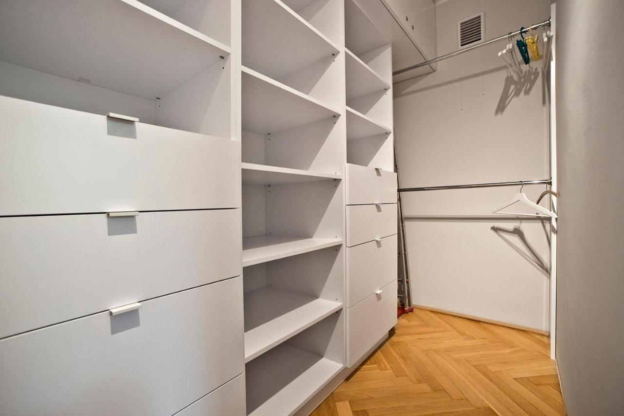 P&O Apartments Bielanska Варшава Екстериор снимка